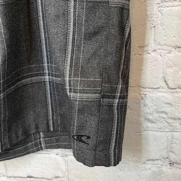 O’Neill Men’s Gray Plaid Knee length Shorts size 36 - Picture 2 of 5